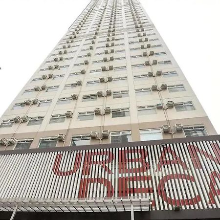 RedDoorz Plus @ Urban Deca Tower Edsa 2 Mandaluyong Zewnętrze zdjęcie